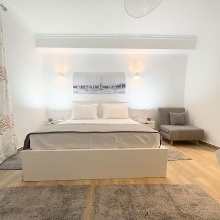 Petite Retreat In Kolonaki, Athens /Netflix Apartment Exterior foto
