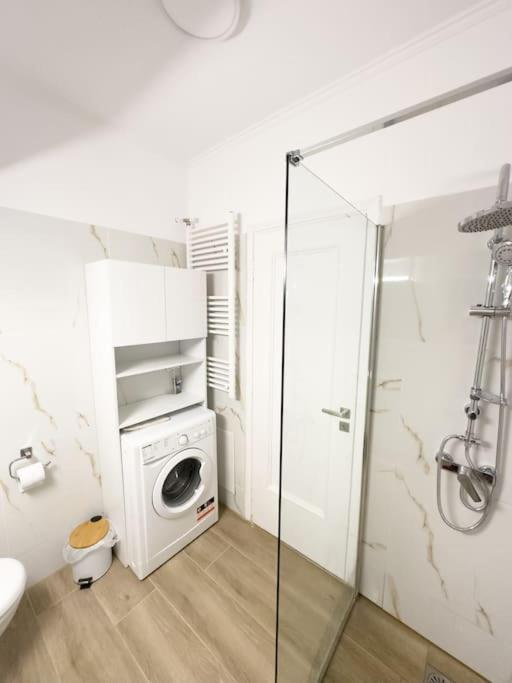 Petite Retreat In Kolonaki, Athens /Netflix Apartment Exterior foto