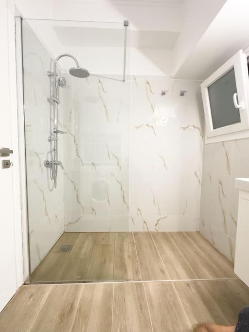 Petite Retreat In Kolonaki, Athens /Netflix Apartment Exterior foto