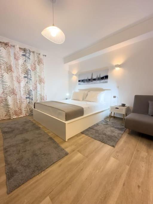 Petite Retreat In Kolonaki, Athens /Netflix Apartment Exterior foto